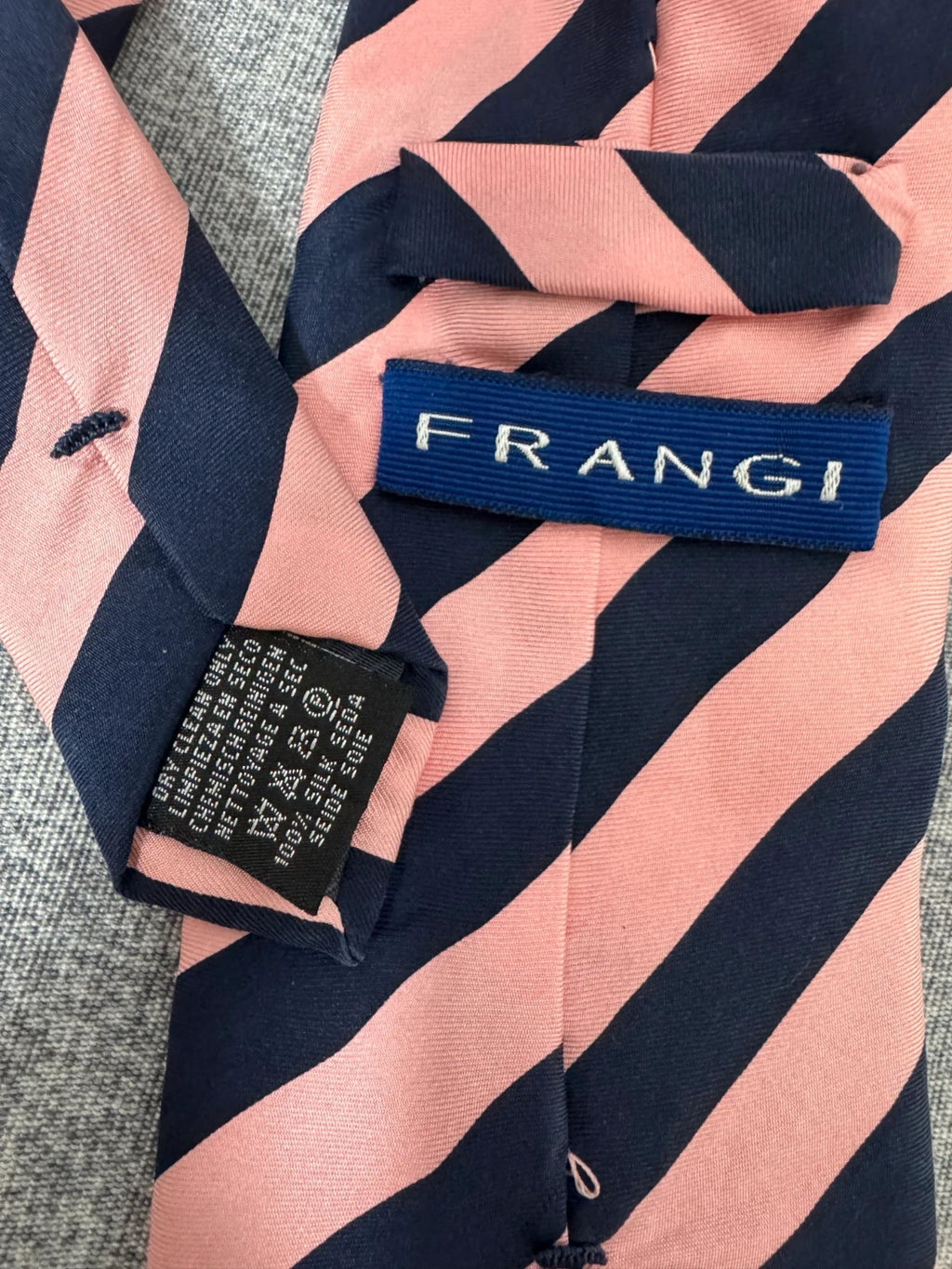 Cravatta Frangi Uomo Vintage Righe Rosa Blu Made in Italy Elegante (CR002)