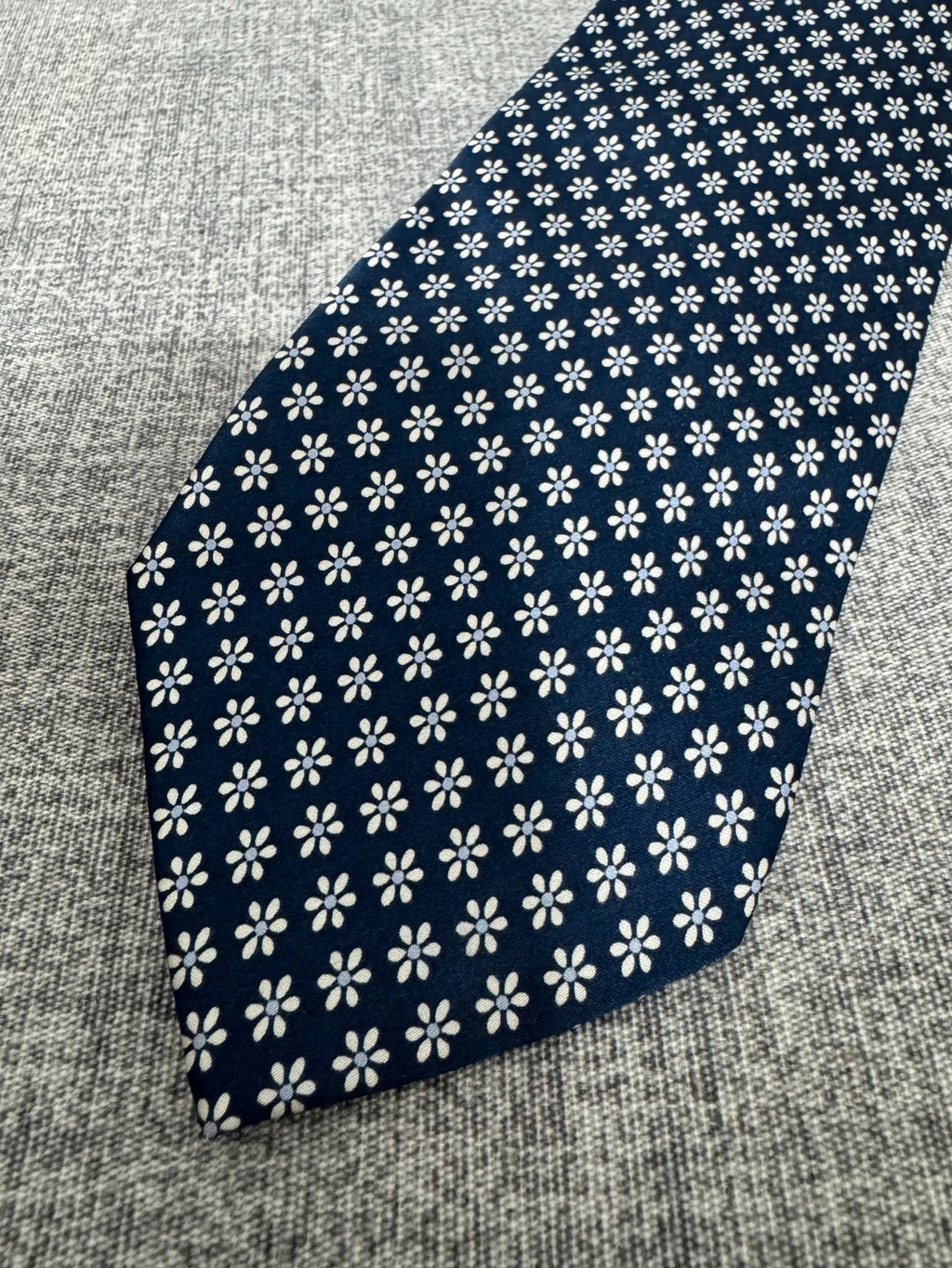 Cravatta Gutteridge Blu Fantasia Floreale Elegante Uomo Slim Tie