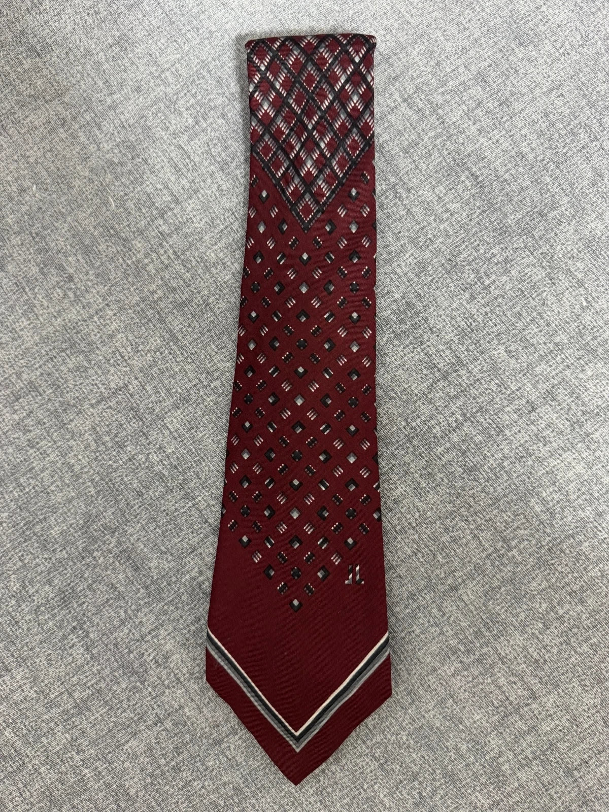 Cravatta Lancetti Bordeaux Fantasia Geometrica Seta Made in Italy (AP020)