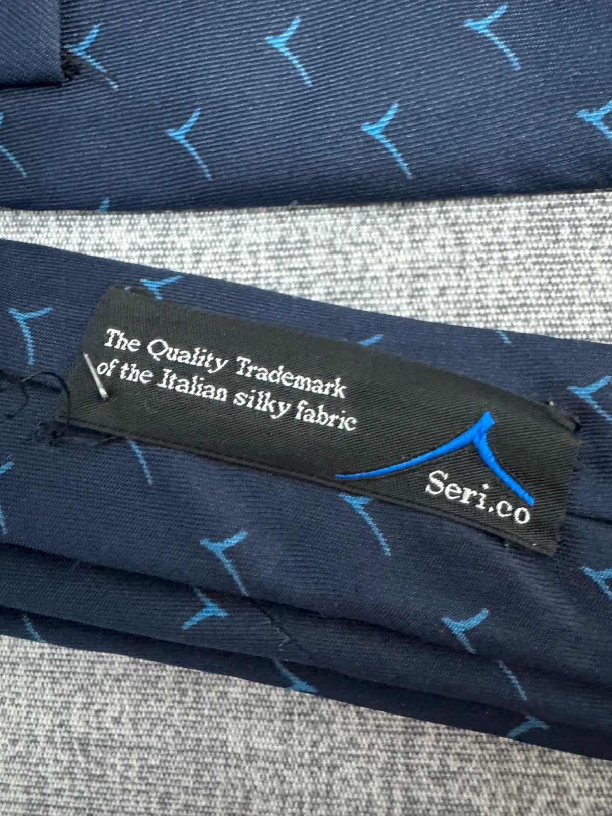 Cravatta Sergio Vintage Blu Navy Fantasia Geometrica Seta Made Italy (CR024)