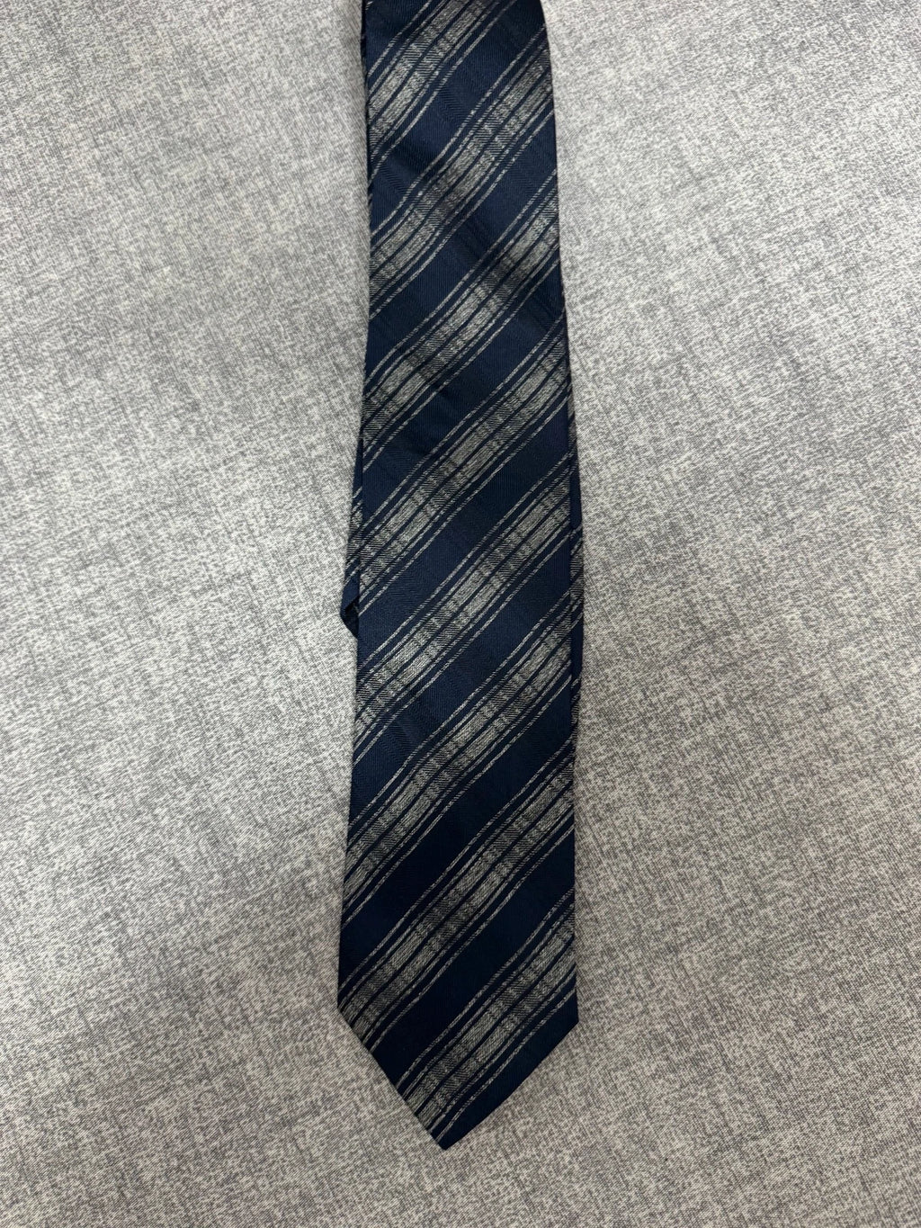 Cravatta Sartoria Italiana Blu Righe Argento 100% Seta Made Italy (CR026)