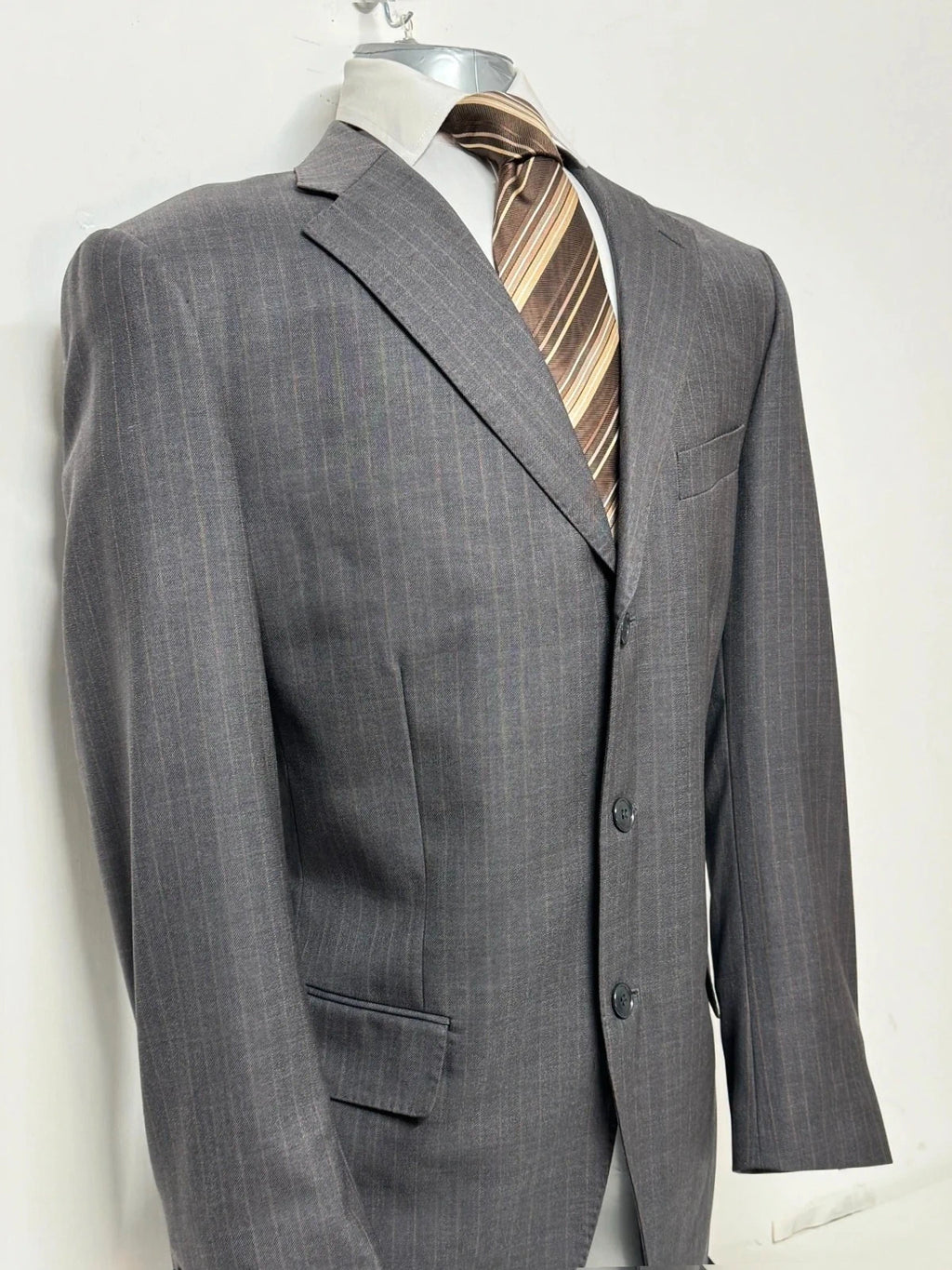 Completo Uomo gessato grigio lana Super 100’s elegante sartoriale (AP64)