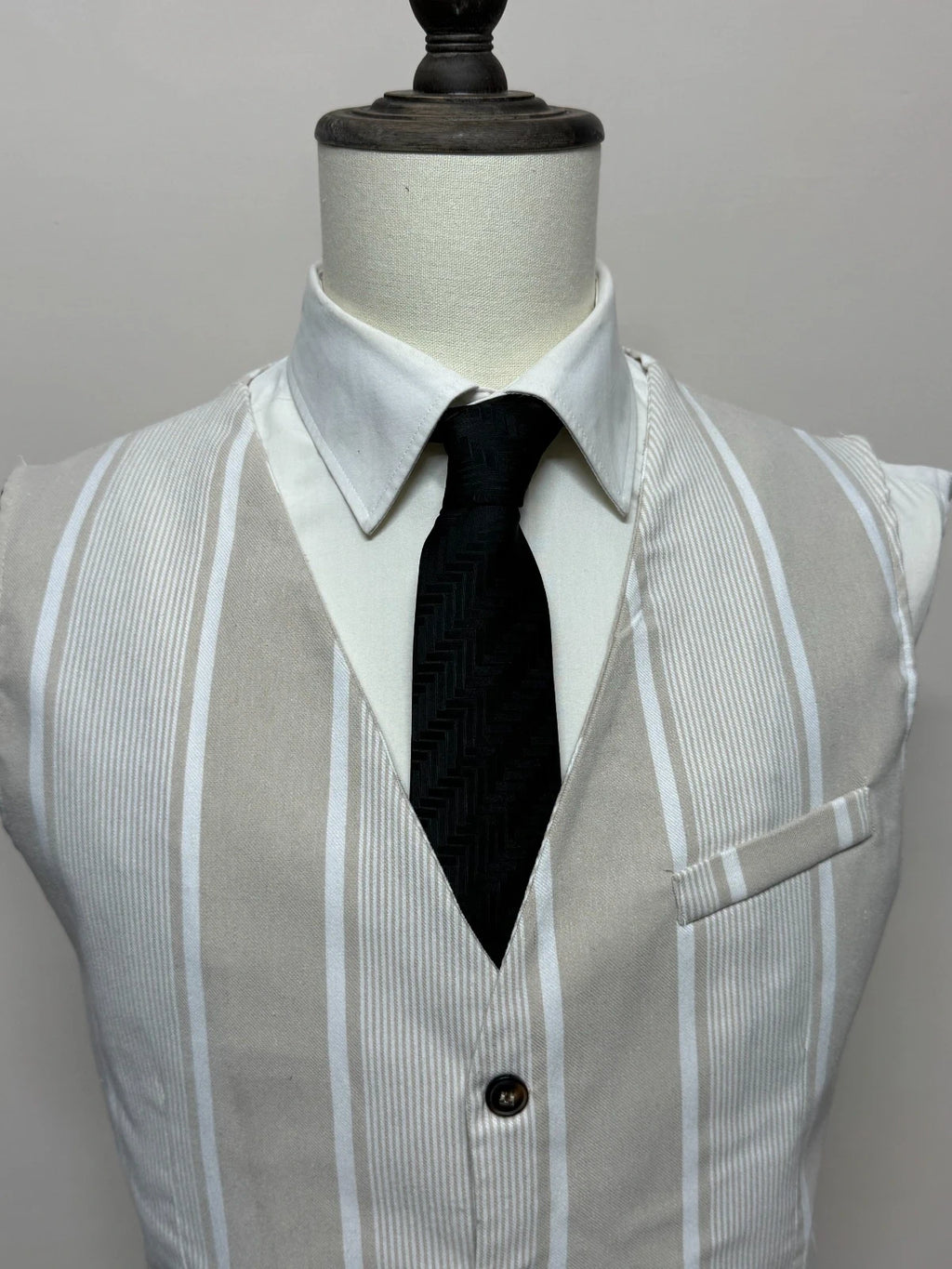 Titolo: Gilet Uomo Angewear Milano Beige Righe Elegante Made in Italy Tg XL (MP19)