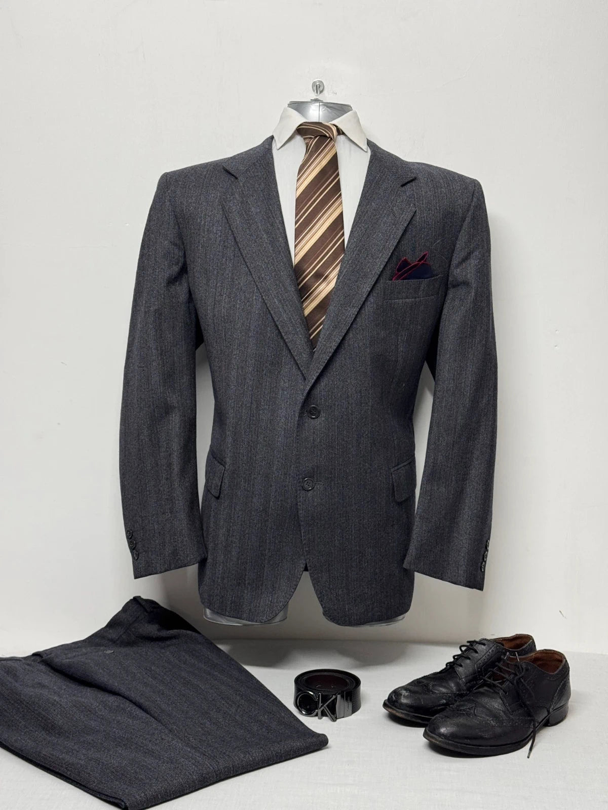 Abito Uomo Quanta's Lana Vergine Galles Grigio Elegante Taglia 56 Made in Italy (A45) - TheNewElegance