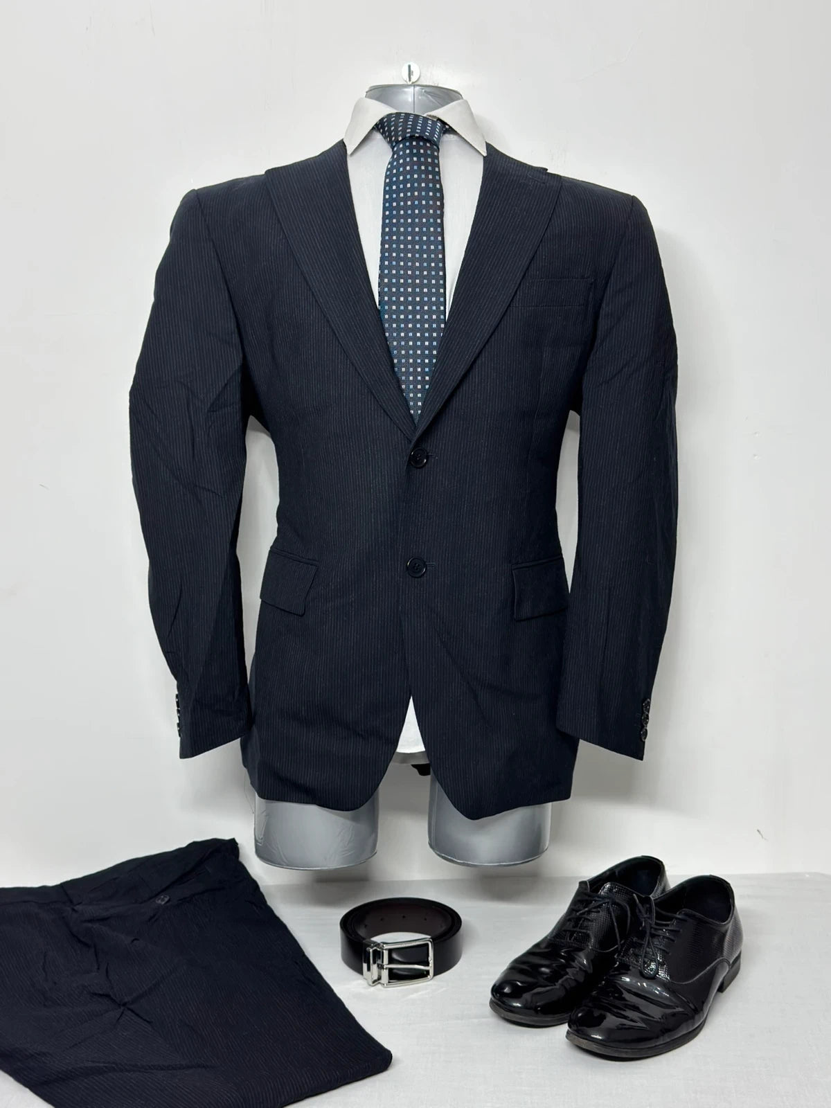 Completo Uomo Paoloni IT 50 Lana Vergine Blu Gessato Elegante Made in Italy (29) - TheNewElegance